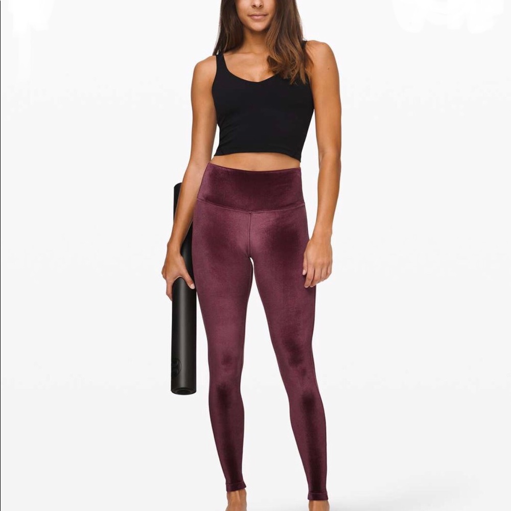 NWT lululemon maroon velvet wonder under leggings